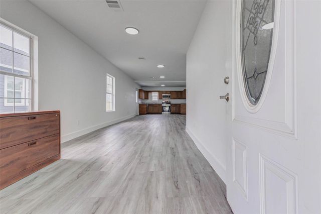 8505 Denby Street, Houston, TX 77012