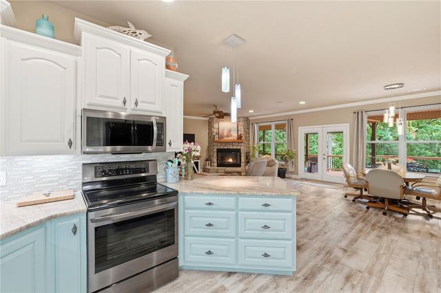 15391 Haynes Road, Rogers, AR 72756