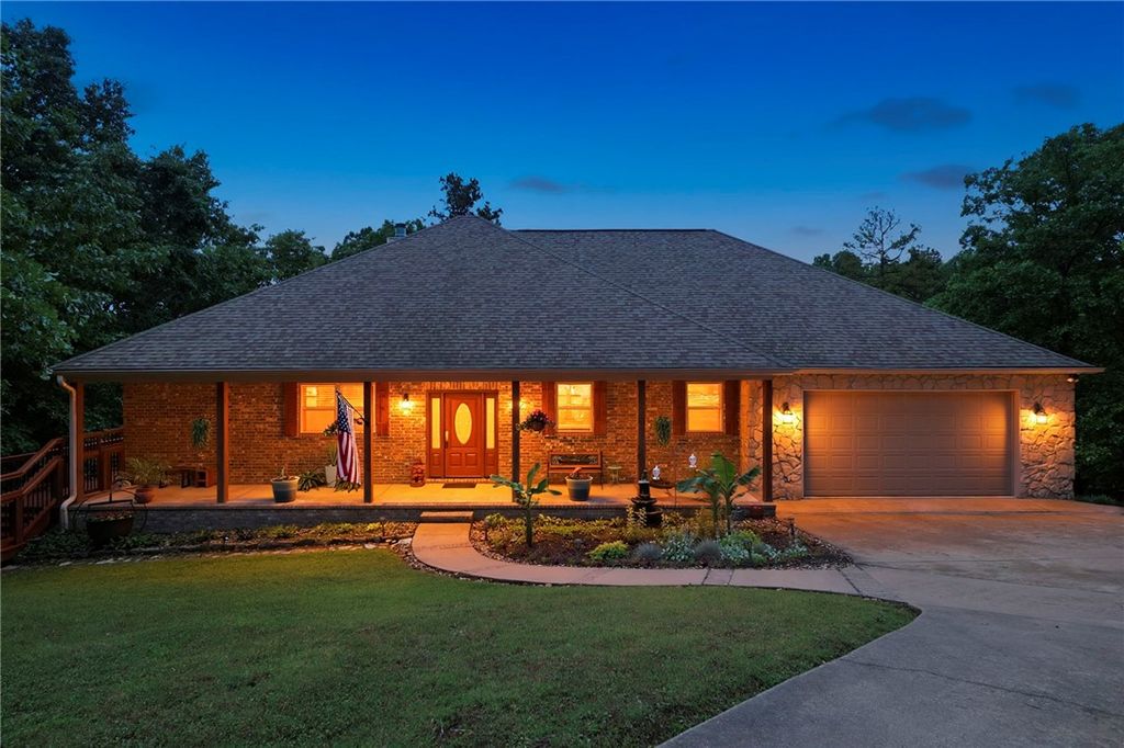 15391 Haynes Road, Rogers, AR 72756