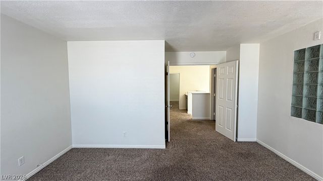 5522 WHITE CAP Street, Las Vegas, NV 89110