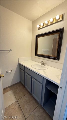 5522 WHITE CAP Street, Las Vegas, NV 89110