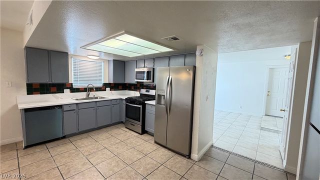5522 WHITE CAP Street, Las Vegas, NV 89110