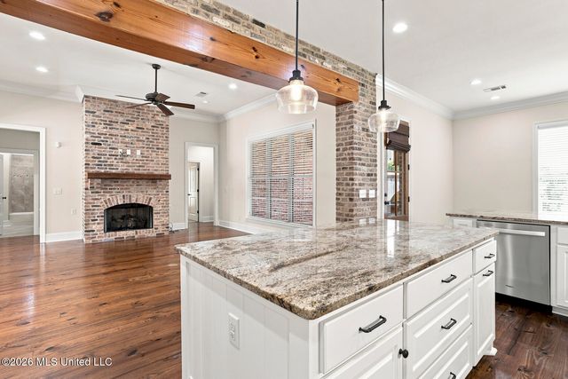 213 Breezy Hill Drive, Madison, MS 39110