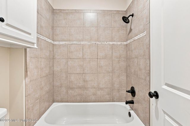 213 Breezy Hill Drive, Madison, MS 39110