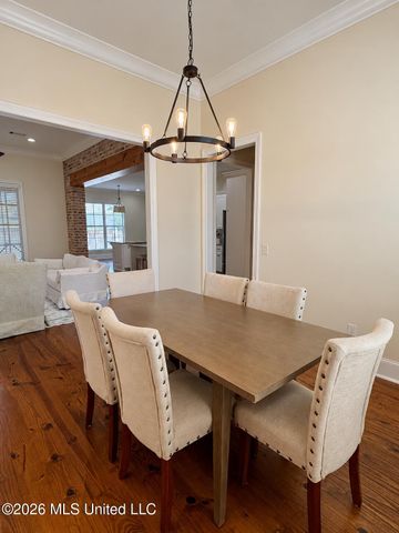 213 Breezy Hill Drive, Madison, MS 39110