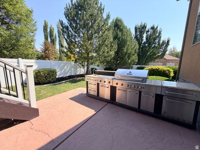 3288 W EPHRAIM CIR, South Jordan, UT 84095