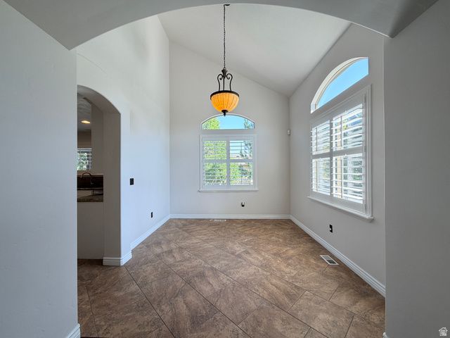 3288 W EPHRAIM CIR, South Jordan, UT 84095