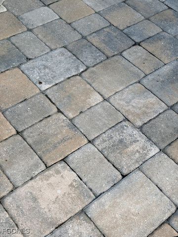 5217 Cypress Trail Resort CIR, Fort Myers, FL 33905