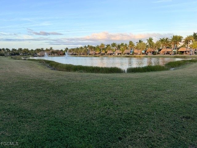 5217 Cypress Trail Resort CIR, Fort Myers, FL 33905