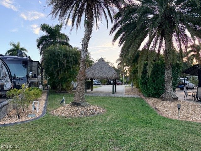 5217 Cypress Trail Resort CIR, Fort Myers, FL 33905