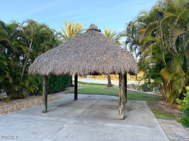 5217 Cypress Trail Resort CIR, Fort Myers, FL 33905