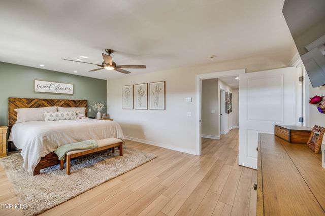 2338 Edinburgh Channel Road, Kingsport, TN 37664