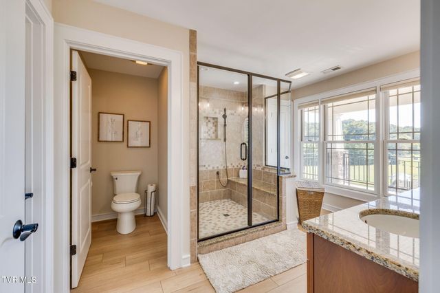 2338 Edinburgh Channel Road, Kingsport, TN 37664