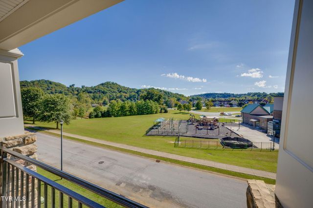 2338 Edinburgh Channel Road, Kingsport, TN 37664