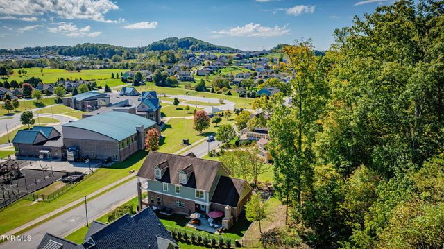 2338 Edinburgh Channel Road, Kingsport, TN 37664