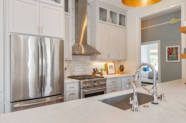 908 Boscobel St, Nashville, TN 37206