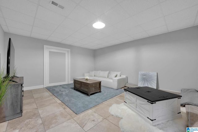 7448 TURNBERRY DRIVE, Gardendale, AL 35071