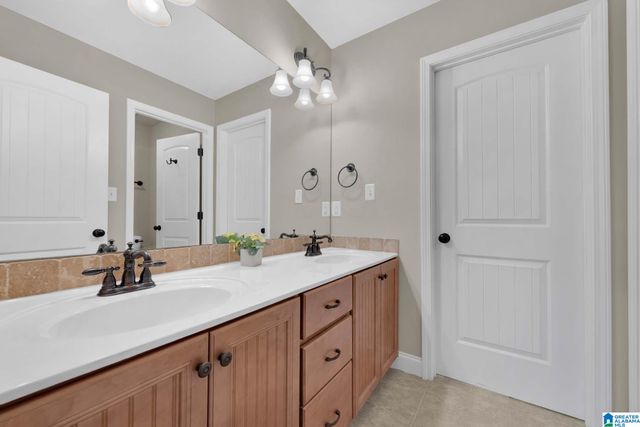 7448 TURNBERRY DRIVE, Gardendale, AL 35071