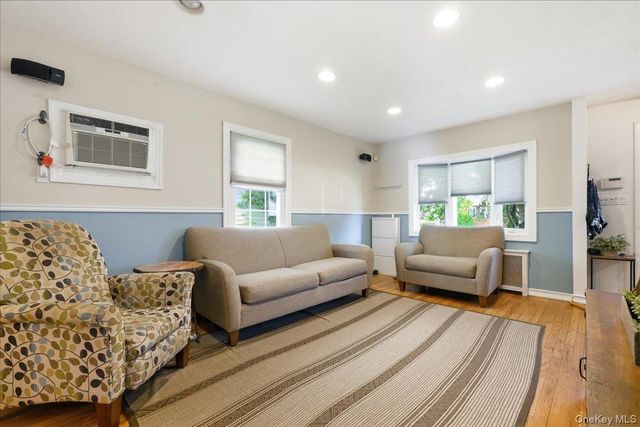 710 Premier Boulevard, New Hyde Park, NY 11040