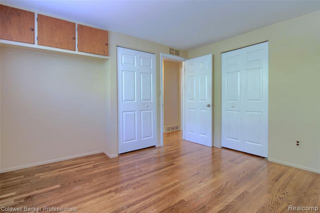 41928 River Oaks, Plymouth, MI 48170