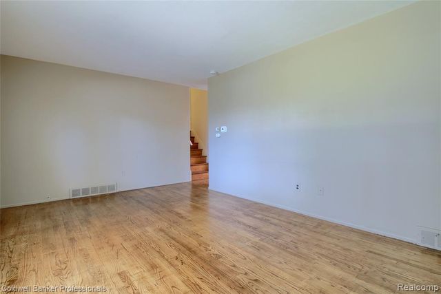 41928 River Oaks, Plymouth, MI 48170