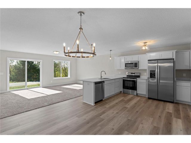 368 Ridge Road, Le Sueur, MN 56058