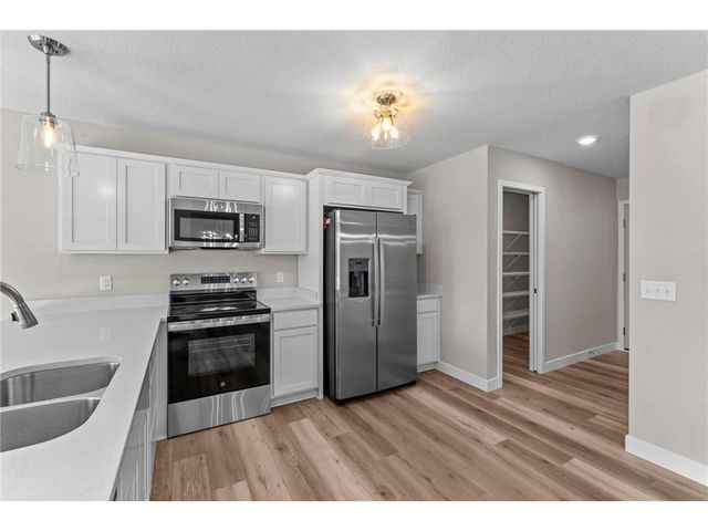 368 Ridge Road, Le Sueur, MN 56058