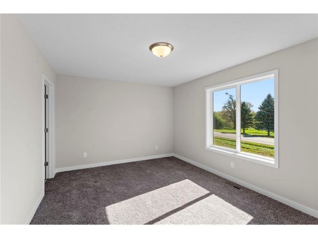 368 Ridge Road, Le Sueur, MN 56058