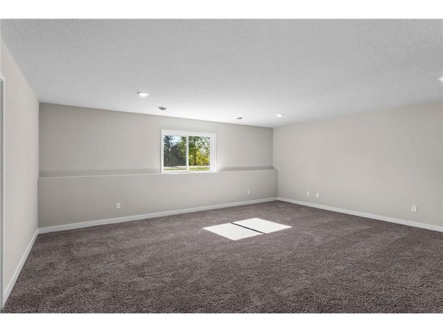 368 Ridge Road, Le Sueur, MN 56058