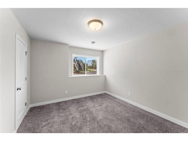 368 Ridge Road, Le Sueur, MN 56058