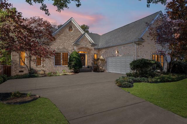 4565 Winfield Dr, Nashville, TN 37211