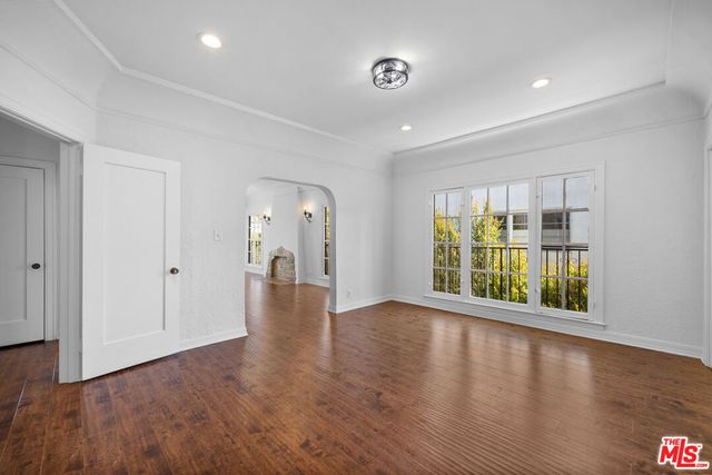 123 S Orange Drive, Los Angeles, CA 90036