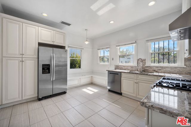 123 S Orange Drive, Los Angeles, CA 90036