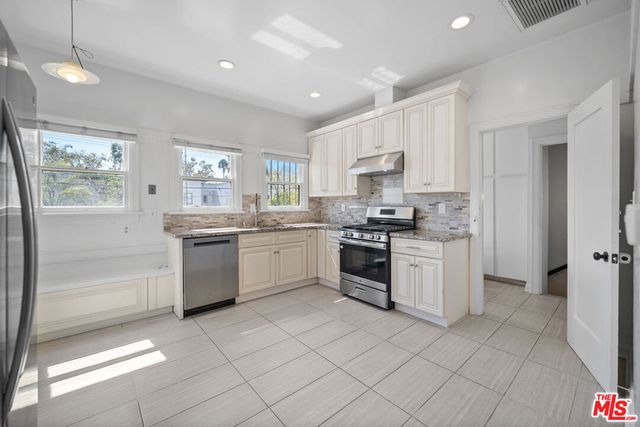 123 S Orange Drive, Los Angeles, CA 90036