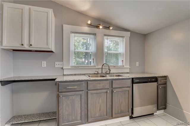 1628- 5th, Tuscaloosa, AL 35401