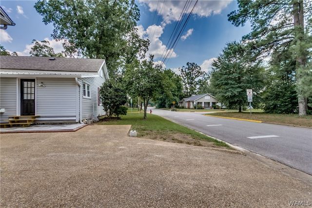 1628- 5th, Tuscaloosa, AL 35401