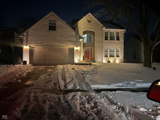 10497 Silver Ridge Circle, Fishers, IN 46038