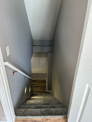 10497 Silver Ridge Circle, Fishers, IN 46038