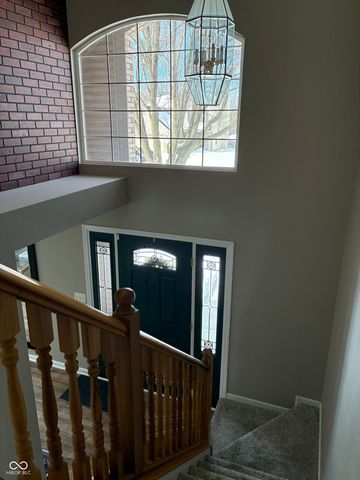 10497 Silver Ridge Circle, Fishers, IN 46038