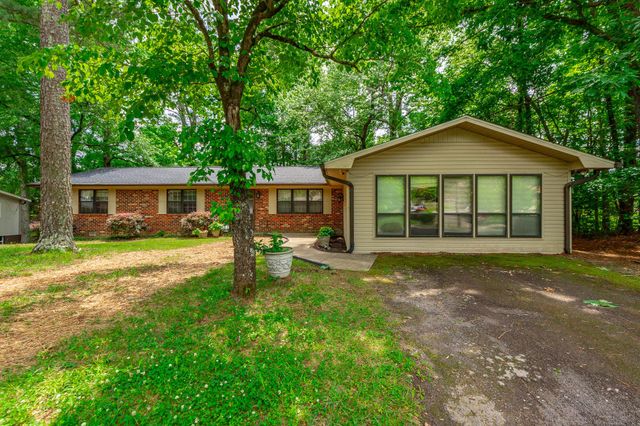 445 Mohawk Drive, Cleveland, TN 37312
