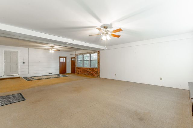 445 Mohawk Drive, Cleveland, TN 37312