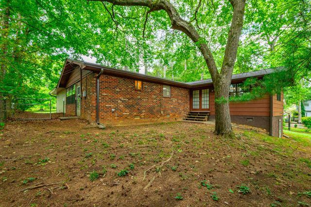 445 Mohawk Drive, Cleveland, TN 37312