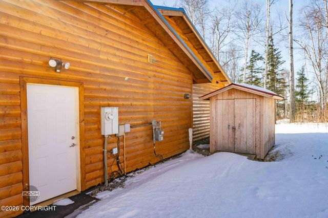 3600 N Fortune Circle, Wasilla, AK 99654