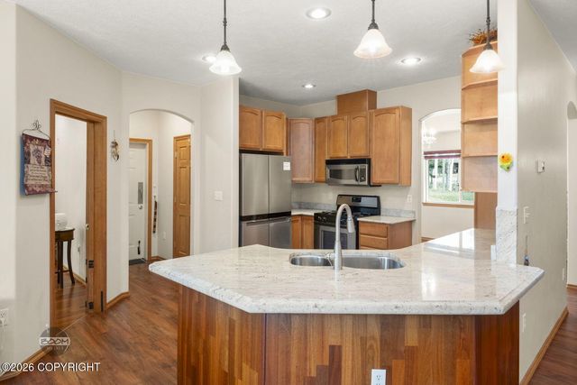 3600 N Fortune Circle, Wasilla, AK 99654