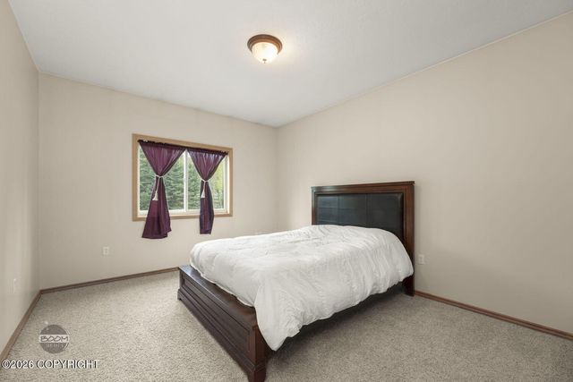 3600 N Fortune Circle, Wasilla, AK 99654