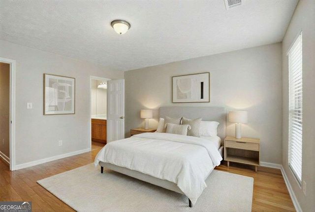 215 Winding River Drive F, Atlanta, GA 30350