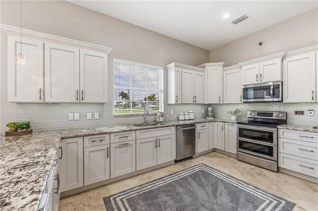 3810 SW 19th PL, Cape Coral, FL 33914