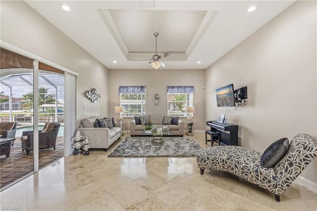 3810 SW 19th PL, Cape Coral, FL 33914