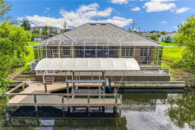 3810 SW 19th PL, Cape Coral, FL 33914
