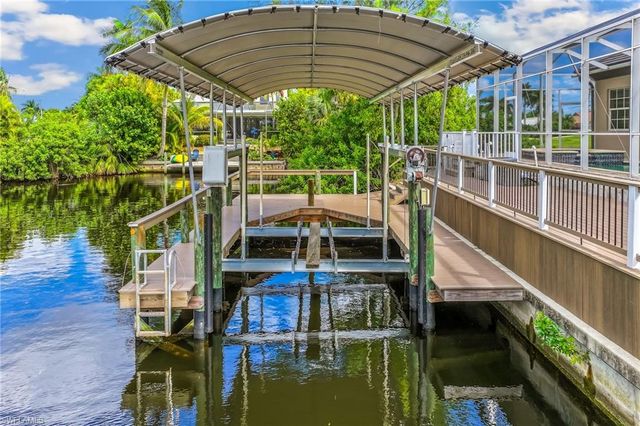 3810 SW 19th PL, Cape Coral, FL 33914
